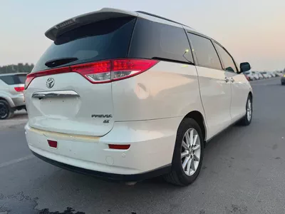 Toyota Previa SE 2020 GCC Specs-6