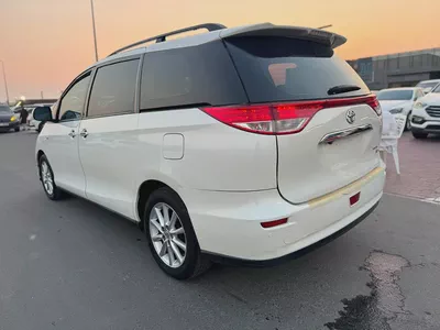 Toyota Previa SE 2020 GCC Specs-7