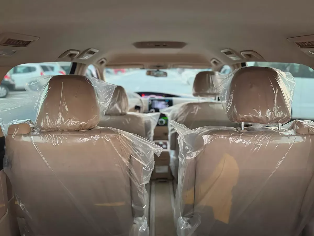 Toyota Previa SE 2020 GCC Specs-14-14
