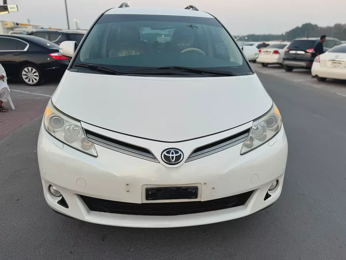 Toyota Previa SE 2020 GCC Specs-4-4