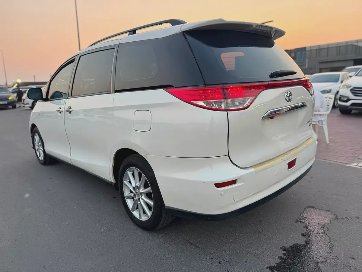 Toyota Previa SE 2020 GCC Specs-7-7