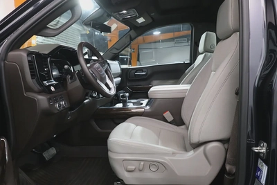 Brand New 2024 GMC Sierra 1500 Elevation | GCC Specs | Zero KM-8