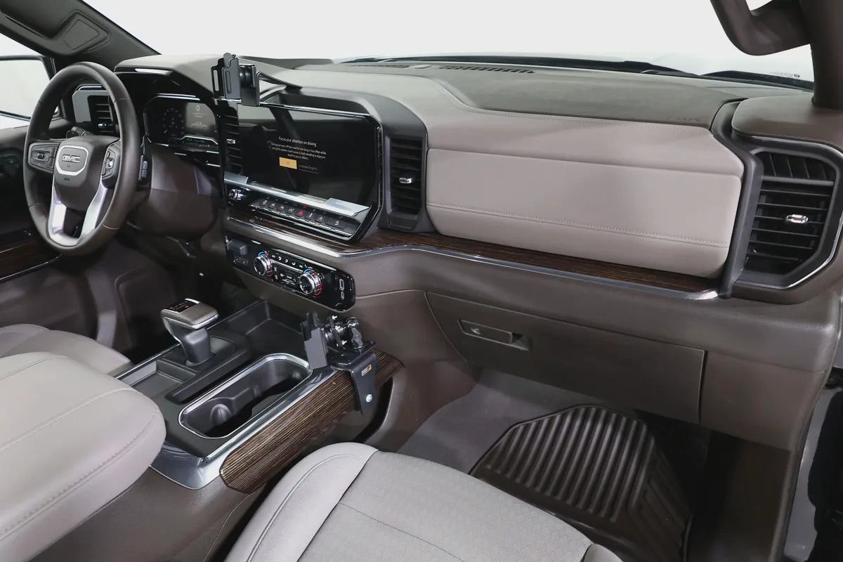 Brand New 2024 GMC Sierra 1500 Elevation | GCC Specs | Zero KM-13-13