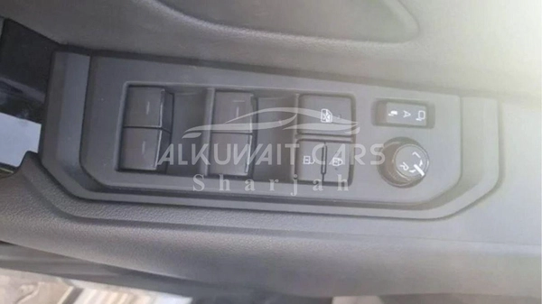 Toyota Land Cruiser TOYOTA LAND CRUISER LC300 GXR 4.0P AT MY2025