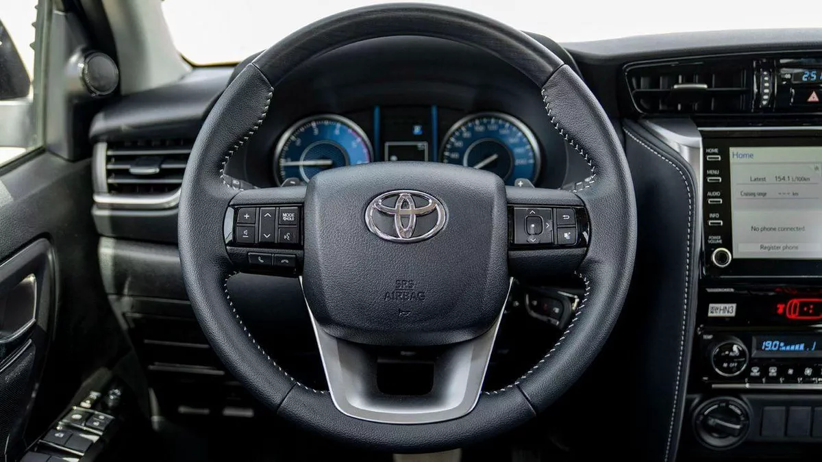 Toyota Fortuner EXR 2.4 diesel-9-0