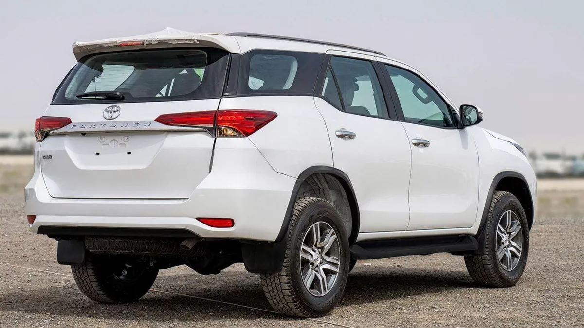 Toyota Fortuner EXR 2.4 diesel-7-0