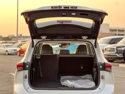 Toyota Highlander LTD HEV 2.5L - EXPORT ONLY-10