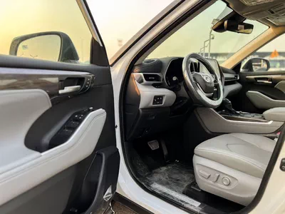 Toyota Highlander LTD HEV 2.5L - EXPORT ONLY-12