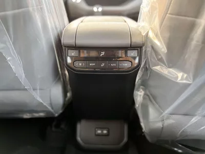 Toyota Highlander LTD HEV 2.5L - EXPORT ONLY-16