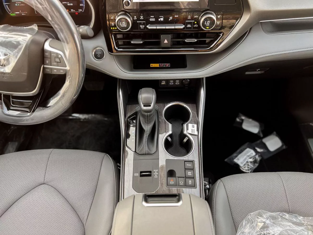 Toyota Highlander LTD HEV 2.5L - EXPORT ONLY-23-0