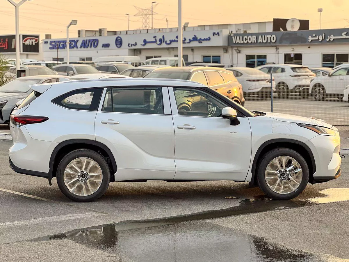 Toyota Highlander LTD HEV 2.5L - EXPORT ONLY-3-0