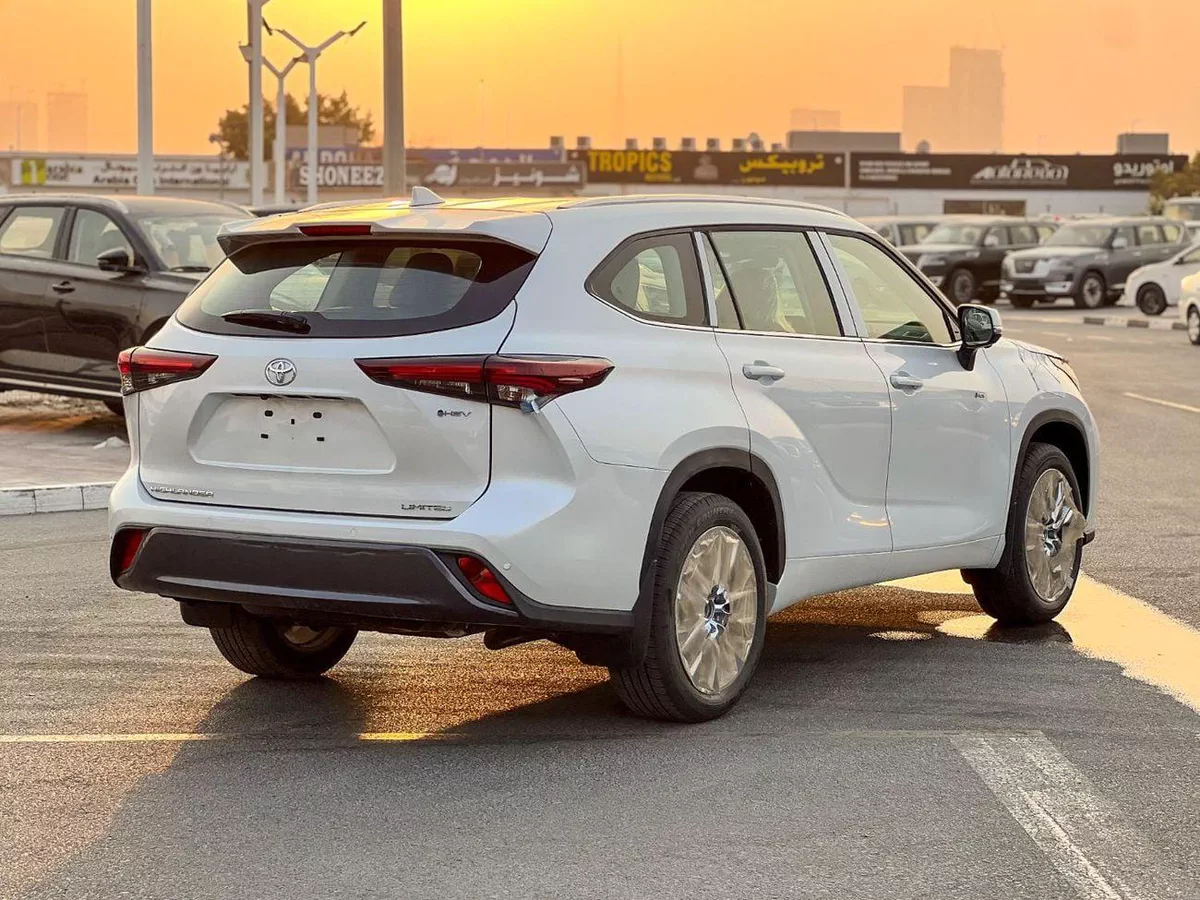 Toyota Highlander LTD HEV 2.5L - EXPORT ONLY-4-0