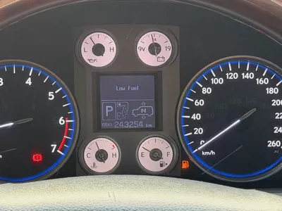 2010 Lexus LX 570 Sport GCC Specs-4