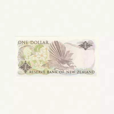 NEW ZEALAND 1 DOLLAR BANKNOTE 1985-2