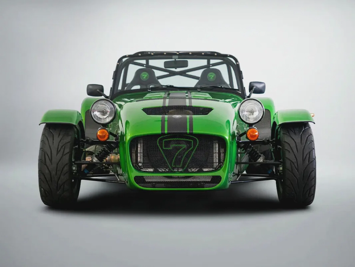 Cash: 249,000 AED | Caterham 340R / Bespoke High Option Order / Caterham Warranty-2-2