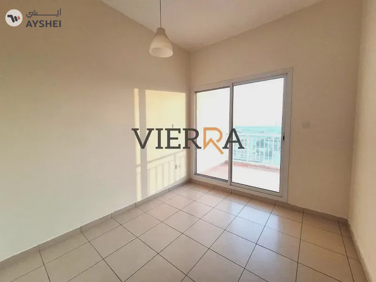 Spacious | Ready To Move | Huge Layout-6-6