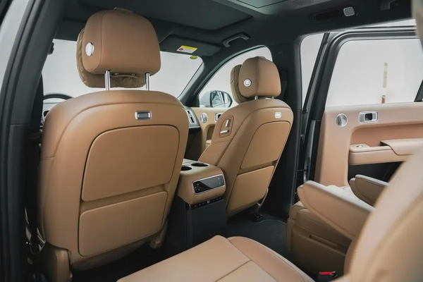 2025 LI AUTO L9 ULTRA 6 SEATER