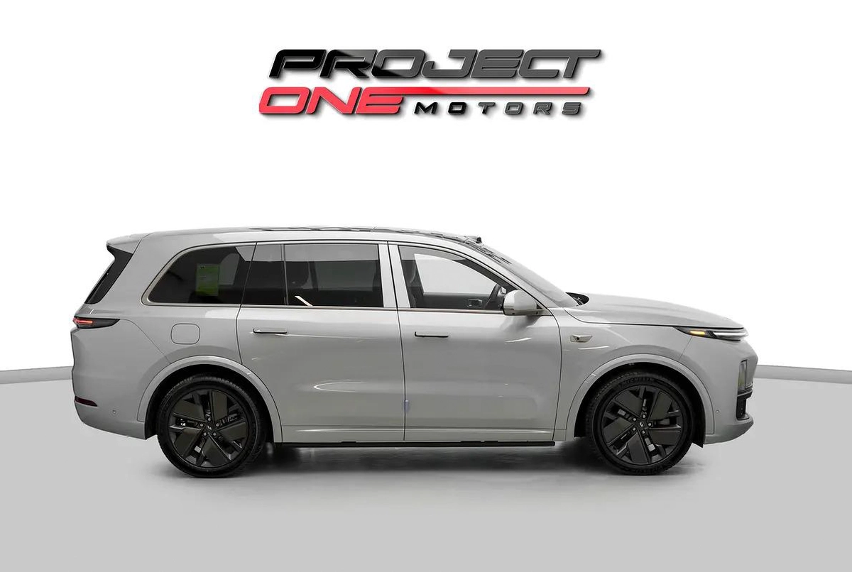 2025 LI AUTO L9 ULTRA 6 SEATER-15-15