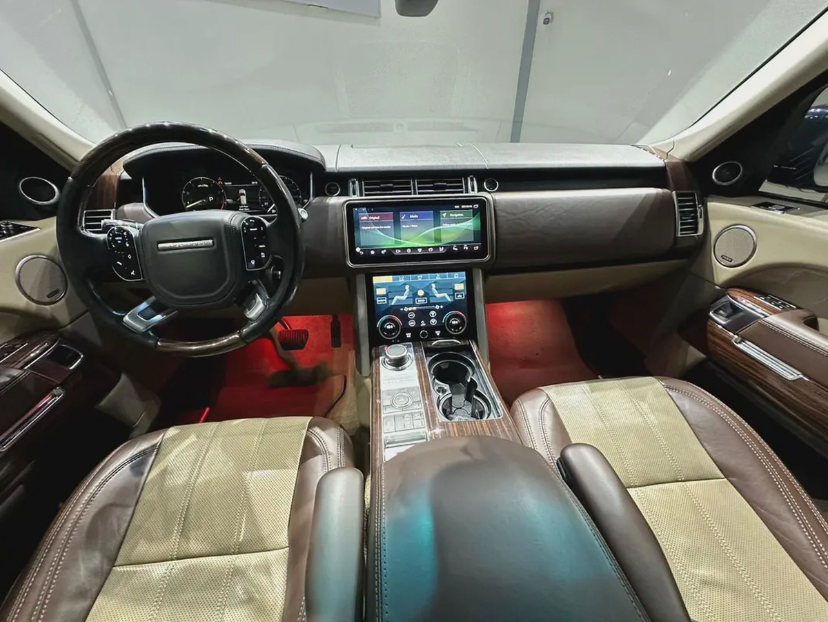 RANGE ROVER VOGUE SUPERCHARGED 2015 FACELIFT INSIDE AND OUTSIDE-11-11