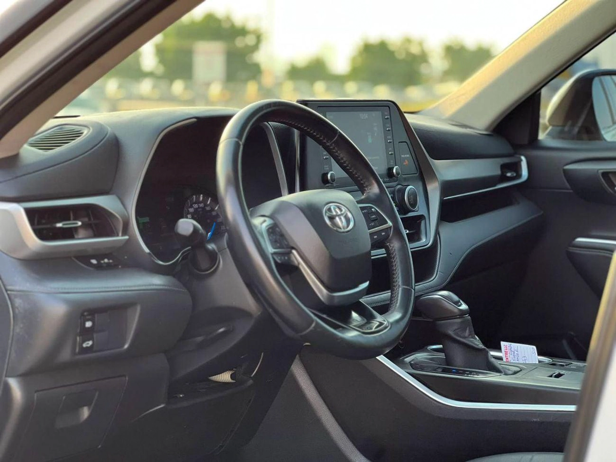 Toyota Highlander 2020 Toyota Highlander Hybrid XLE Full Option 2.5L V4 - Sunroof - Leather Seat - Rear Camera & Senso-10-0
