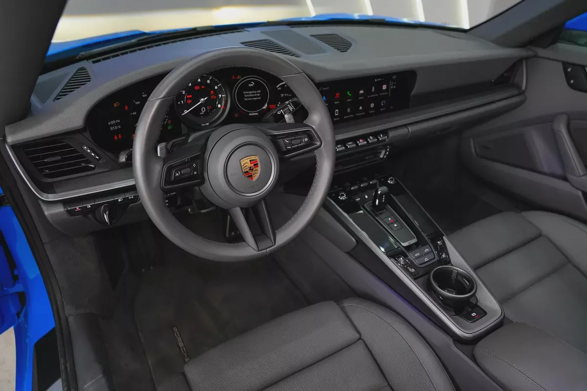 2024 - Porsche 911 Carrera with warranty for 499,000.00 AED-9-9