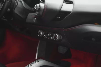2018 Ferrari 488 GTB Standard | GCC Specs-10