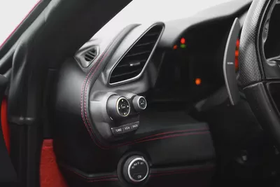 2018 Ferrari 488 GTB Standard | GCC Specs-15
