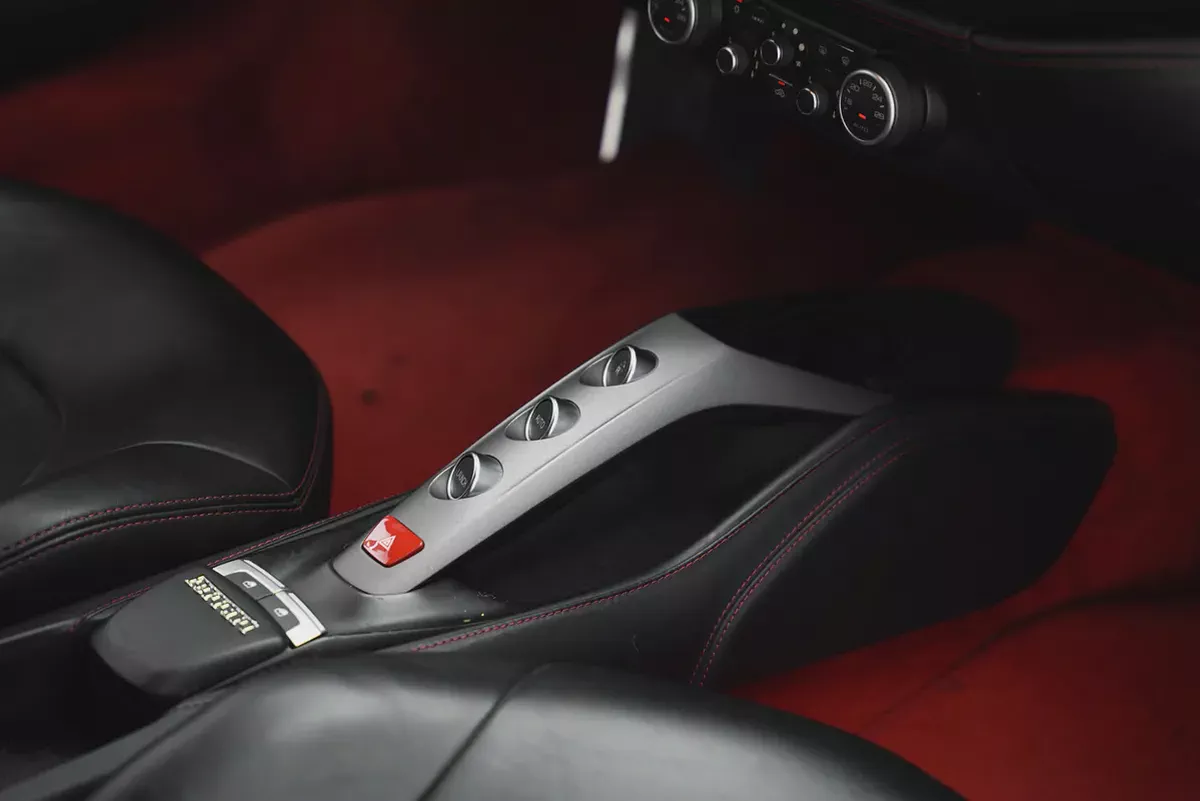 2018 Ferrari 488 GTB Standard | GCC Specs-12-12