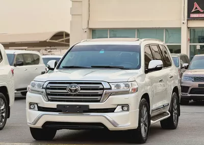 لاند كرورز VXR5.7Pristine Toyota Land Cruiser VXR 2017 | GCC Specs | Top Option-2