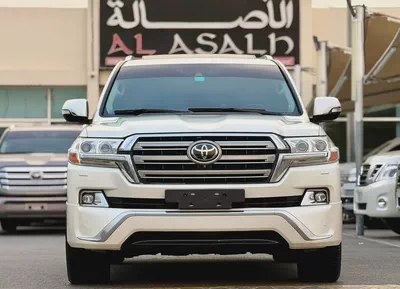 لاند كرورز VXR5.7Pristine Toyota Land Cruiser VXR 2017 | GCC Specs | Top Option-5