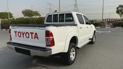 Toyota Hilux 2014 2.7L 4x4 Double Cab DLS | GCC Specs ,-5