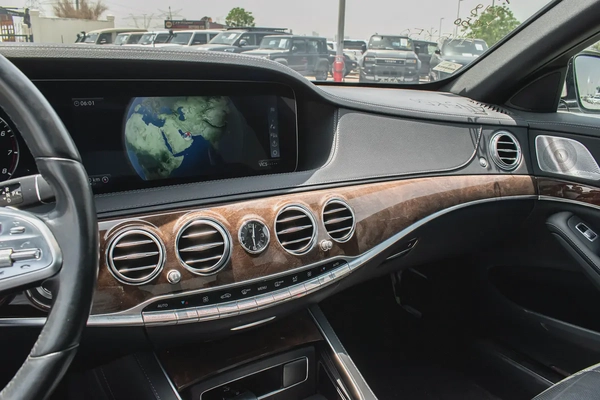 2018 - MERCEDES BENZ S400 - JAPAN IMPORT - ONLY 50,000 KM DONE