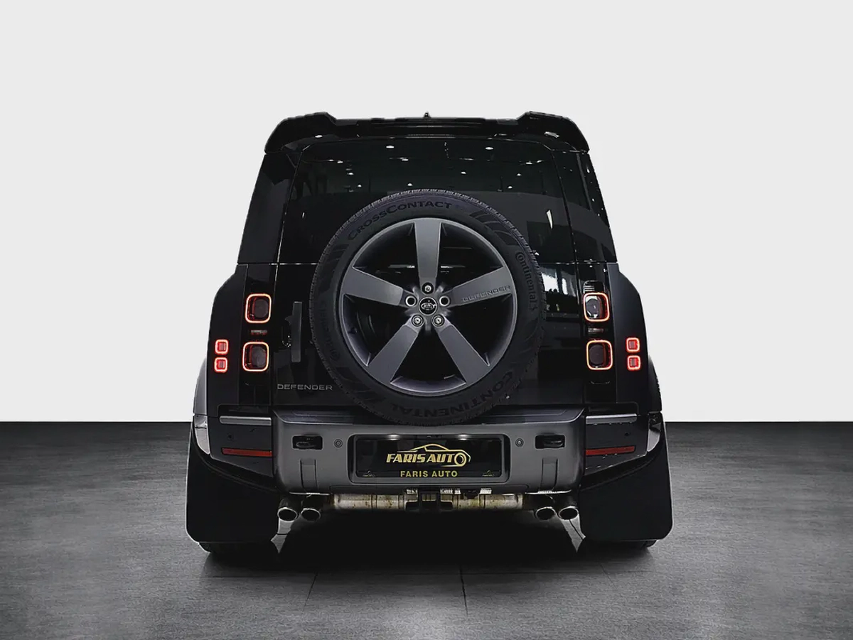 DEFENDER 110 V8 EDITION P525 + FULL PPF + WARRANTY TILL 2028 WITH GE-2-2
