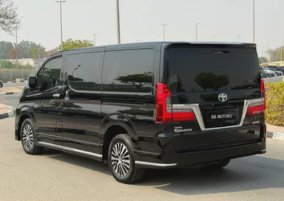 Toyota Granvia Premium 2023 | GCC Specs-3
