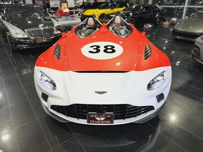 ASTON MARTIN SPEEDSTER, V12, GCC, BRAND NEW, 1 OF 88 PCS IN THE WORLD, SPECIAL COLOR, FULLY LOADED-2