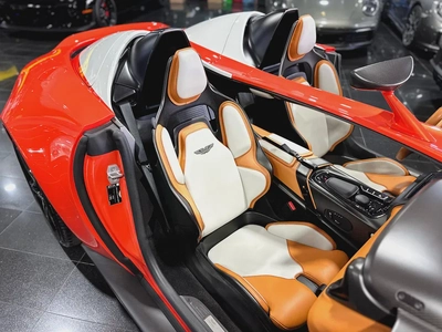 ASTON MARTIN SPEEDSTER, V12, GCC, BRAND NEW, 1 OF 88 PCS IN THE WORLD, SPECIAL COLOR, FULLY LOADED-5