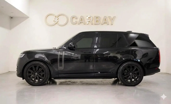 AED 7974 PM | RANGE ROVER VOGUE P550e AUTOBIOGRAPHY | 2024 | LOW KMS | 1 YEAR WARRANTY