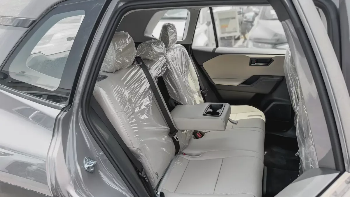 2026 Toyota Rav4 Adventure 2.5L AT Hybrid (Gray-Beige)-17-17