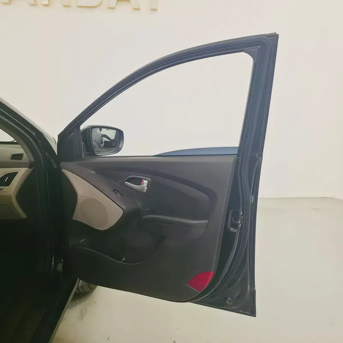 2013 Hyundai Tucson Limited - GCC Specs - Full Option-11-11