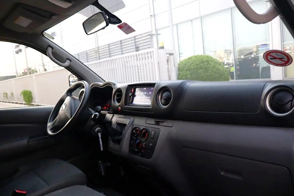 Nissan Urvan 2022 Model - GCC Specs