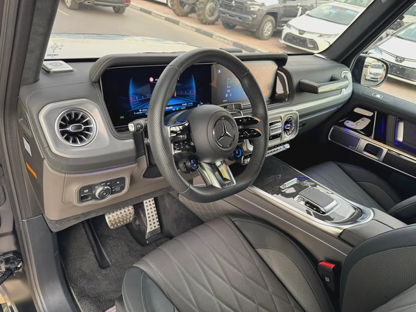 Mercedes Benz G63 AMG 2025 4000km - A22 Suspension - Japan Import - Clean Title