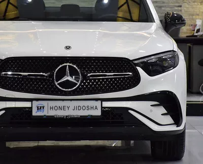 Mercedes Benz GLC200 4Matic ( 2025 Model ) in White Color GCC Specs-11