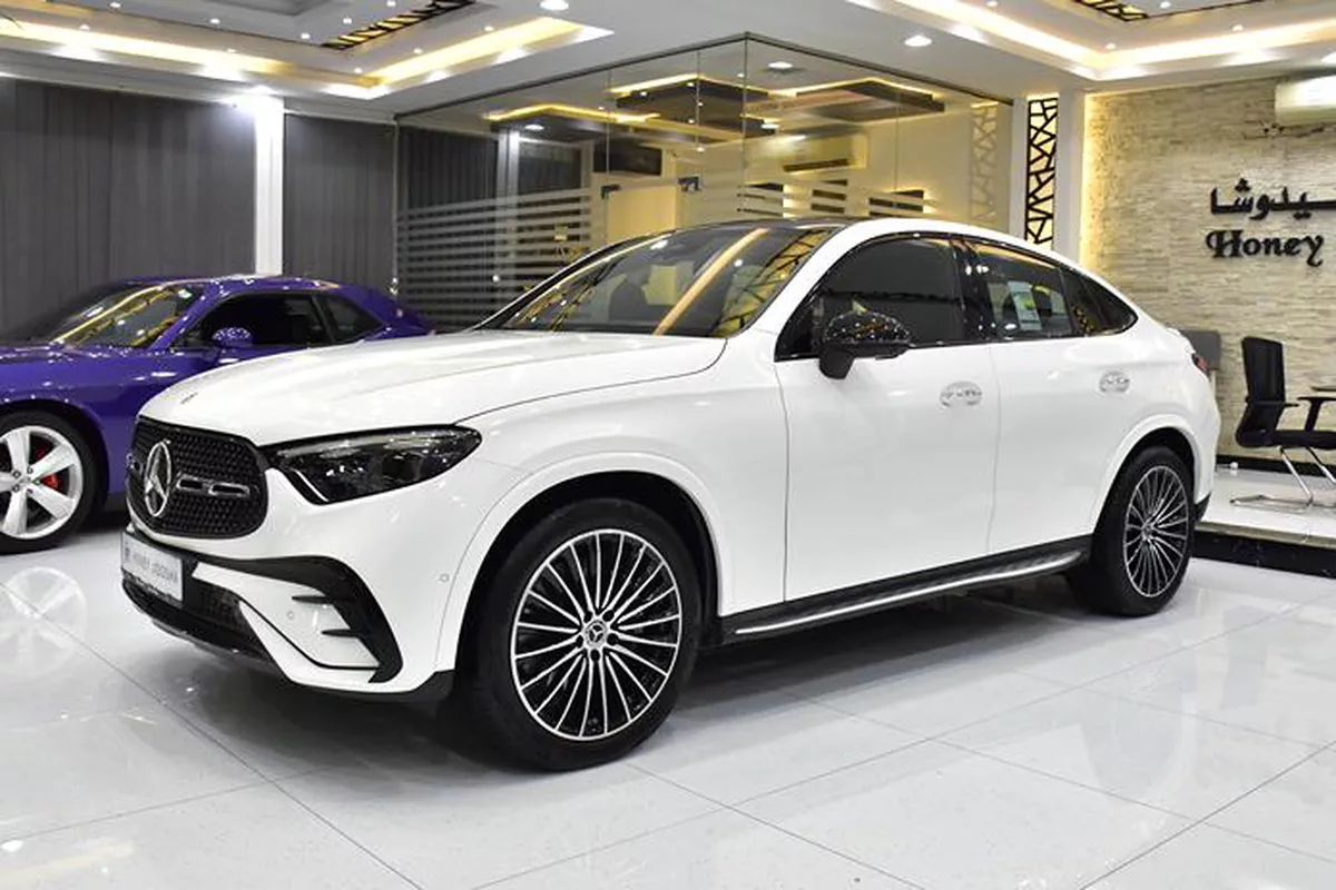 Mercedes Benz GLC200 4Matic ( 2025 Model ) in White Color GCC Specs-4-4