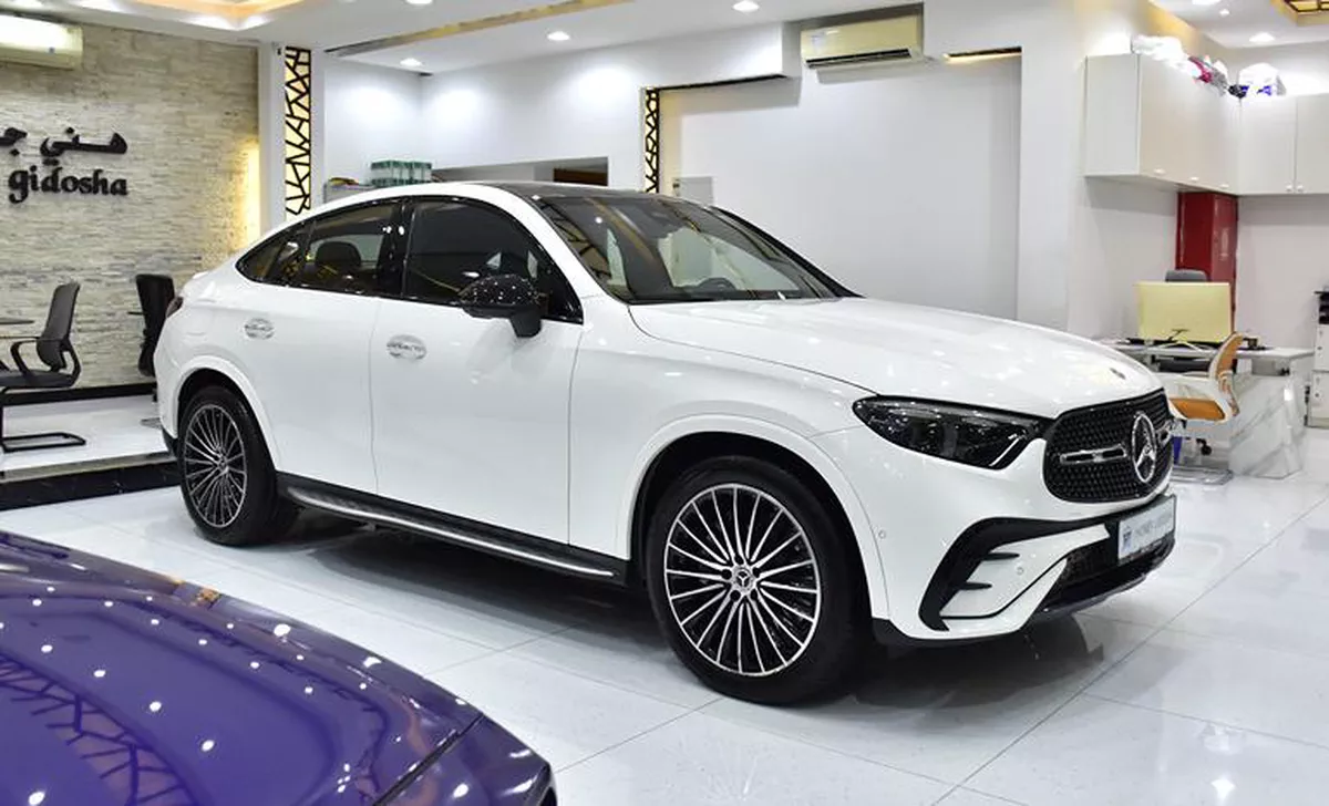 Mercedes Benz GLC200 4Matic ( 2025 Model ) in White Color GCC Specs-16-16