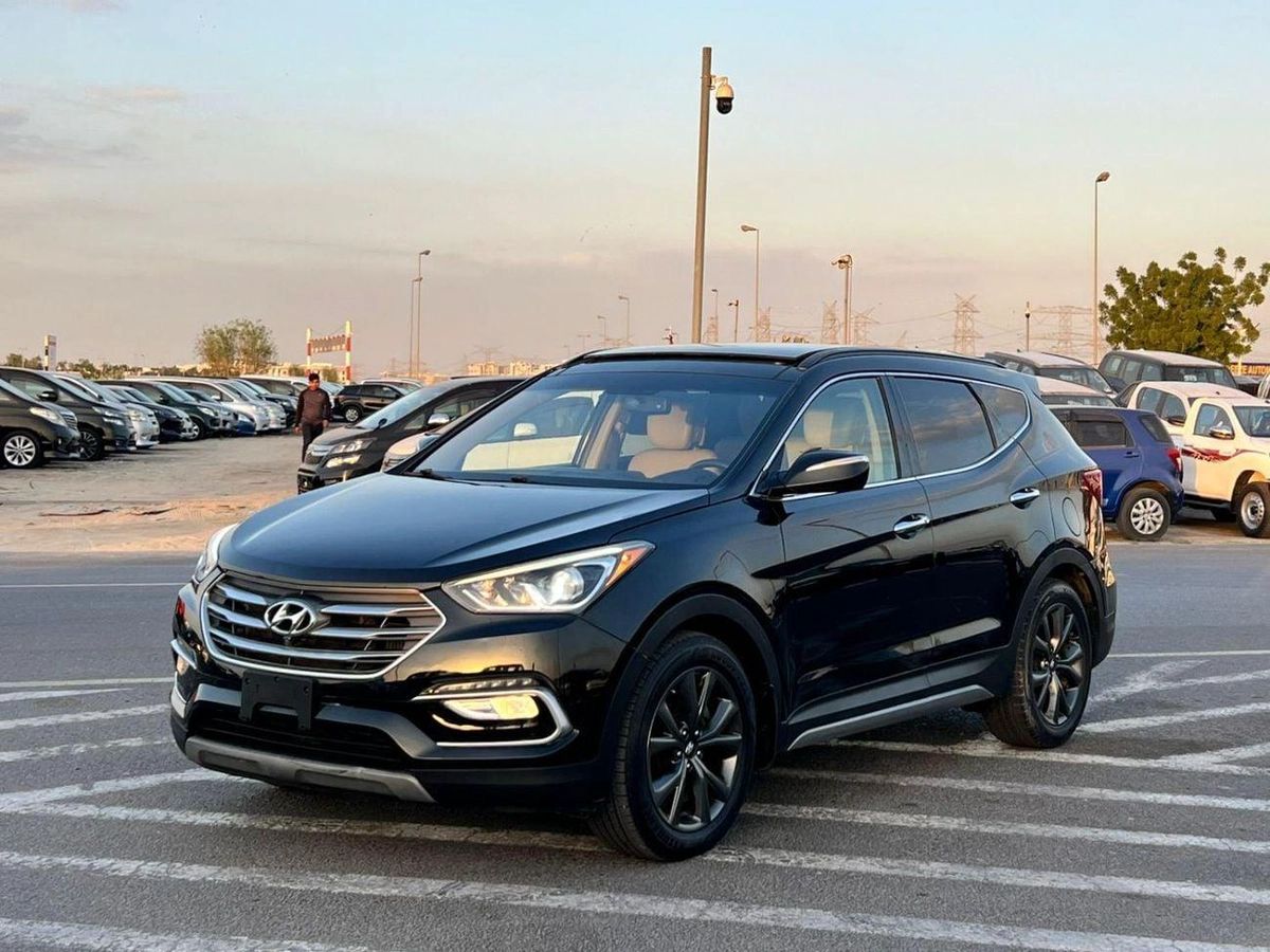 Hyundai Santa Fe SPORT 2018 Hyundai Santafe Fe Full Options 2.0T V4 AWD 4x4 - Panoramic View - 360* 5 CAM --1-0
