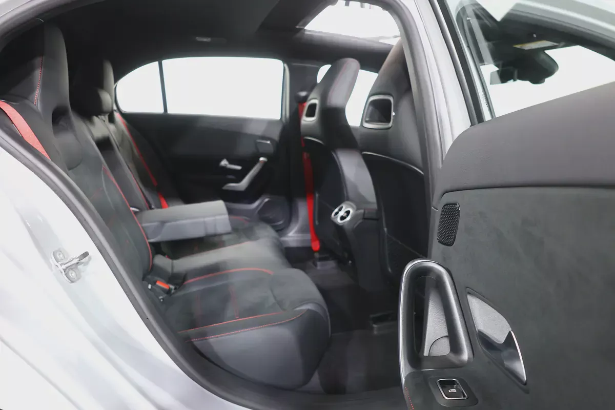 Mercedes-Benz A-Class A 35 AMG 2026 GCC Specs-16-16