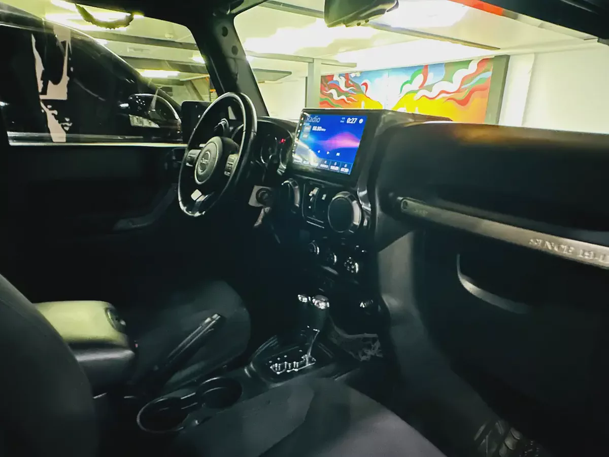 2018 GCC JEEP WRANGLER SPORTS UNLIMITED FULL AGENCY MAINTAINED WARRANTY AVAILABLE-10-10