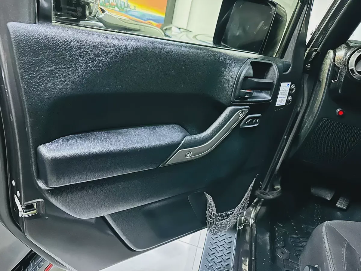 2018 GCC JEEP WRANGLER SPORTS UNLIMITED FULL AGENCY MAINTAINED WARRANTY AVAILABLE-7-7