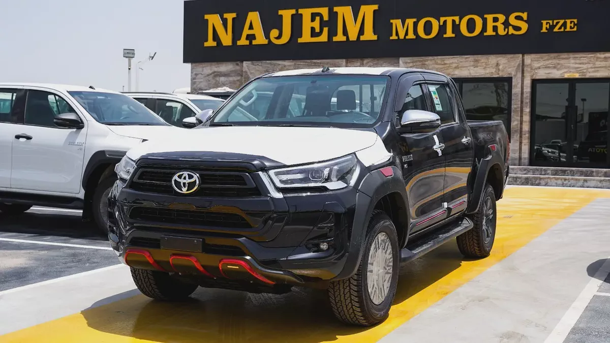 Toyota Hilux SR5 TRD 2026 GCC Specs-2-2