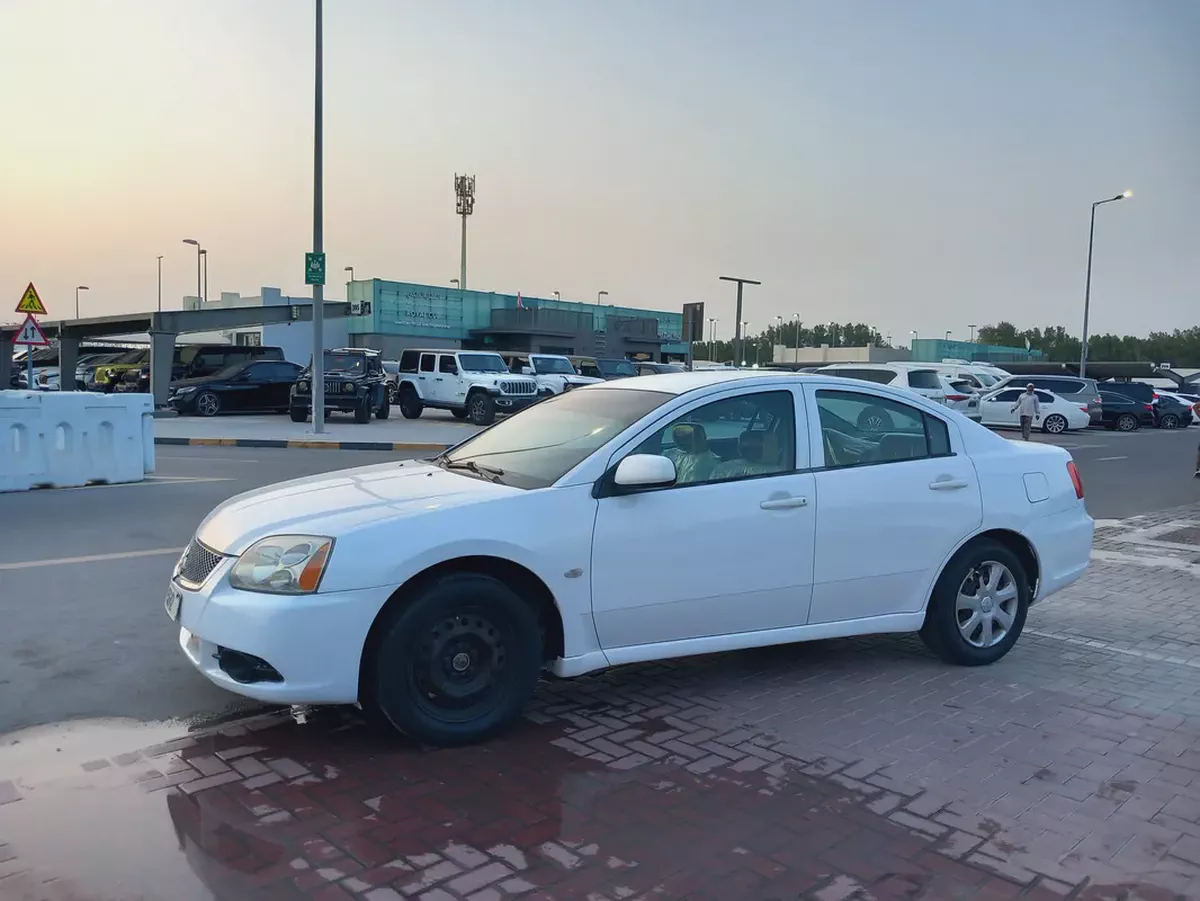 Reliable Mitsubishi Galant 2013 | GCC Specs | Well Maintained-2-2